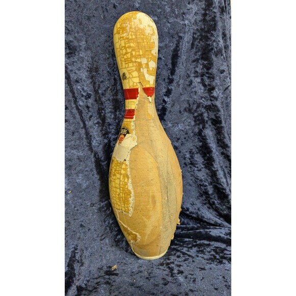 Vintage Bowling Pin For Home Decor Or Upcycle Crafting - Picture 4 of 6